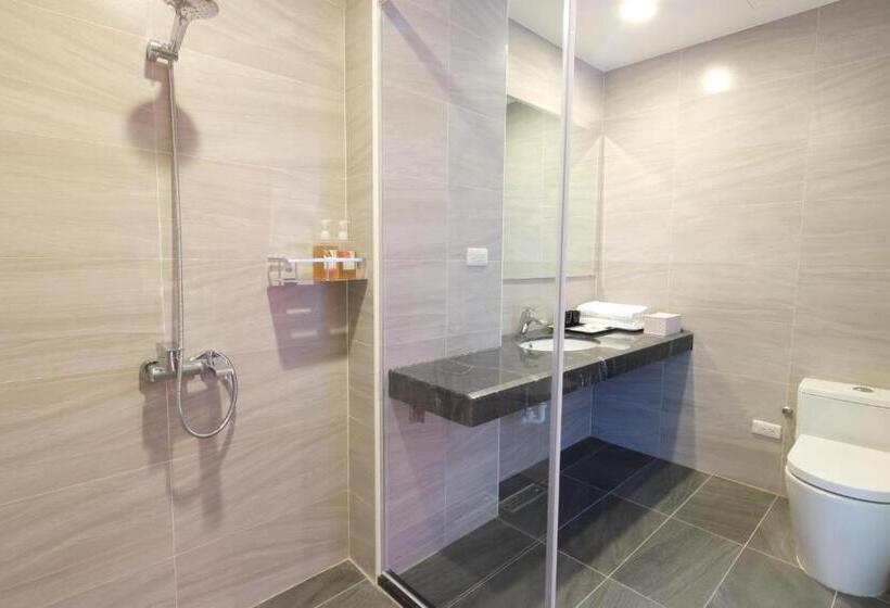 اتاق استاندارد با بالکن و چشم‌انداز دریا, Two Home Inn