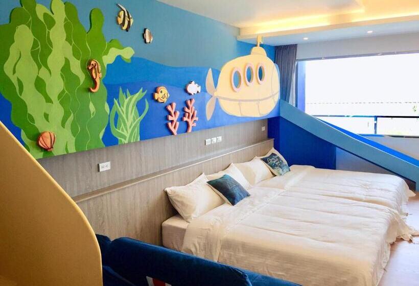 اتاق خانوادگی, Two Home Inn