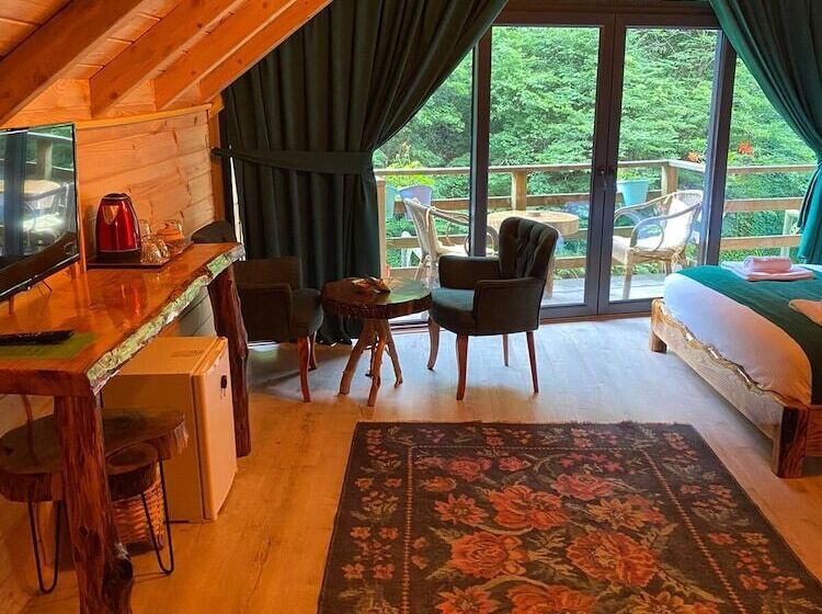 בקתה דלוקס, Hoşdere Bungalov