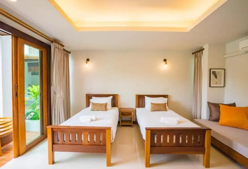 اتاق لوکس با چشم‌انداز باغ, Anyamanee Resort