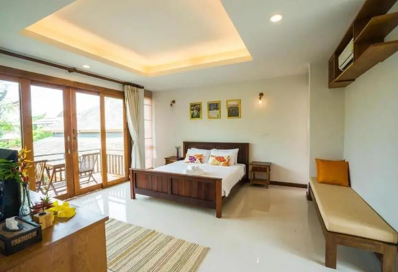 اتاق لوکس با چشم‌انداز باغ, Anyamanee Resort