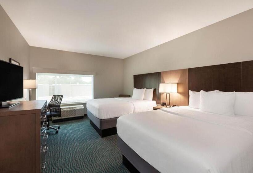 اتاق استاندارد برای معلولان, La Quinta Inn & Suites By Wyndham Lafayette Oil Center