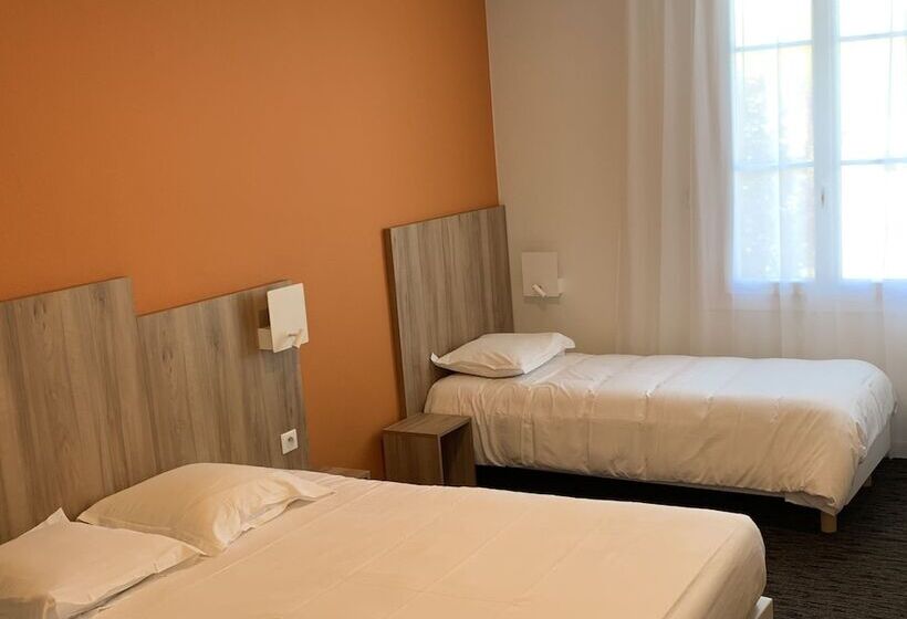 חדר קלאסי לשלושה, Lanex