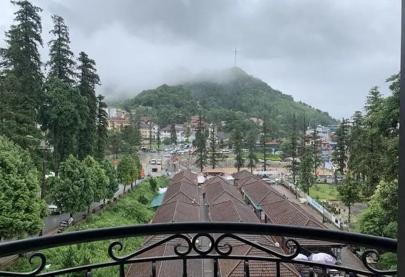 اتاق لوکس, Sapa Melody