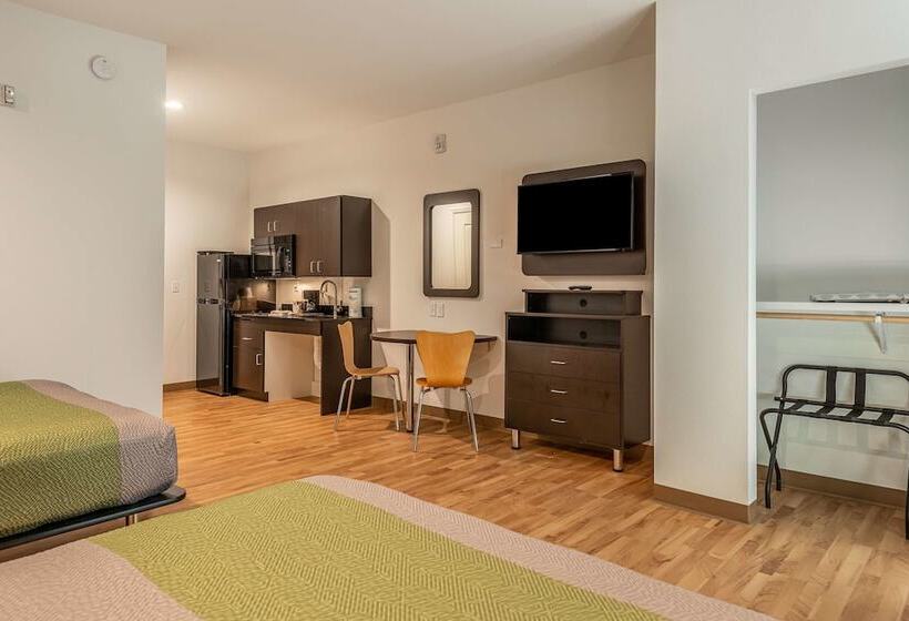 اتاق لوکس, Studio 6 Lake Charles