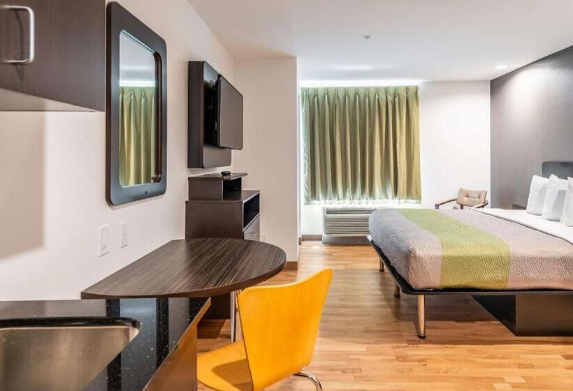 스탠다드 룸 킹사이즈 침대, Studio 6 Lake Charles