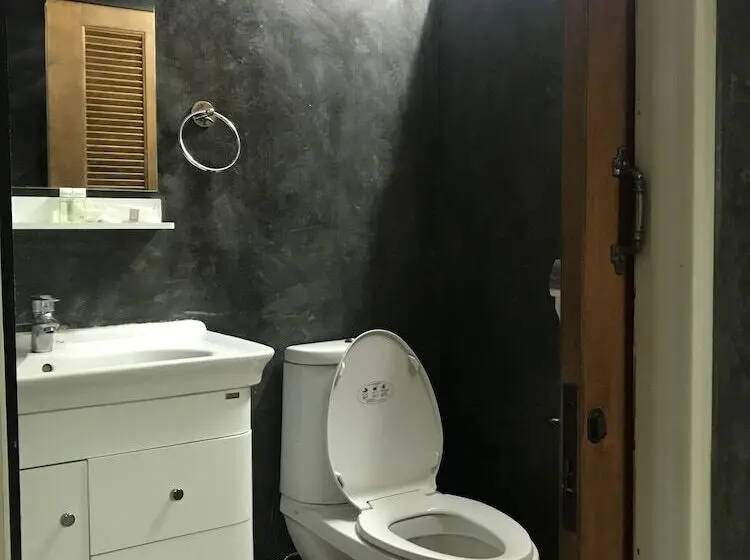 １ベッドルームハウス, Rai Phusaitran   Hostel