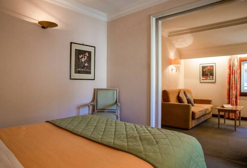 Quarto Comfort, Residence The Originals Demeure Des Remparts