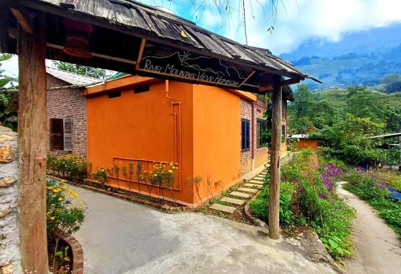 اتاق خانوادگی با چشم‌انداز کوه, River Mountain View Homestay