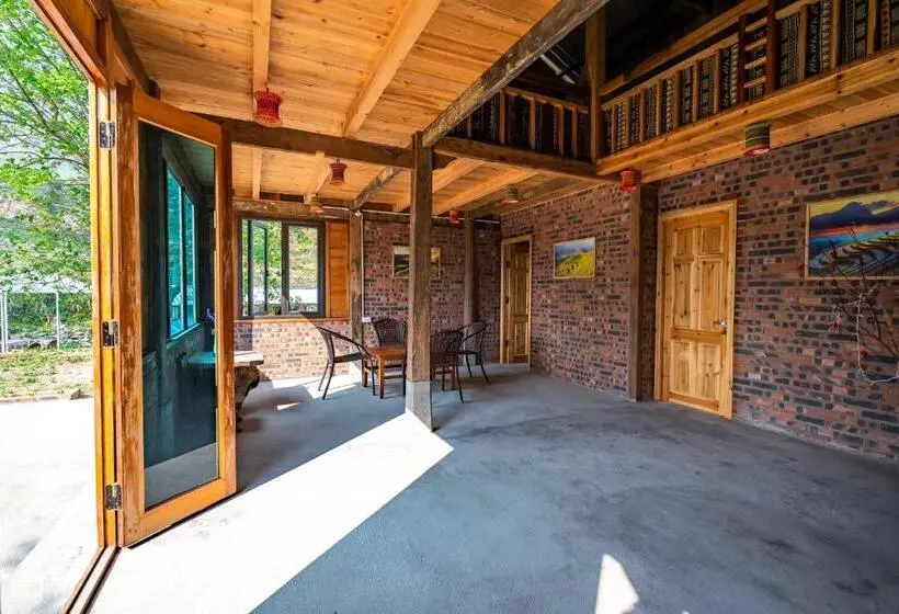 اتاق استاندارد با چشم‌انداز کوهستان, River Mountain View Homestay