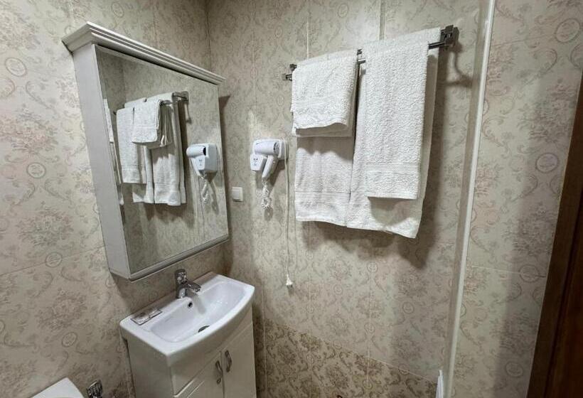 اتاق استاندارد سه نفره, Al Khabib Hotel Bukhara