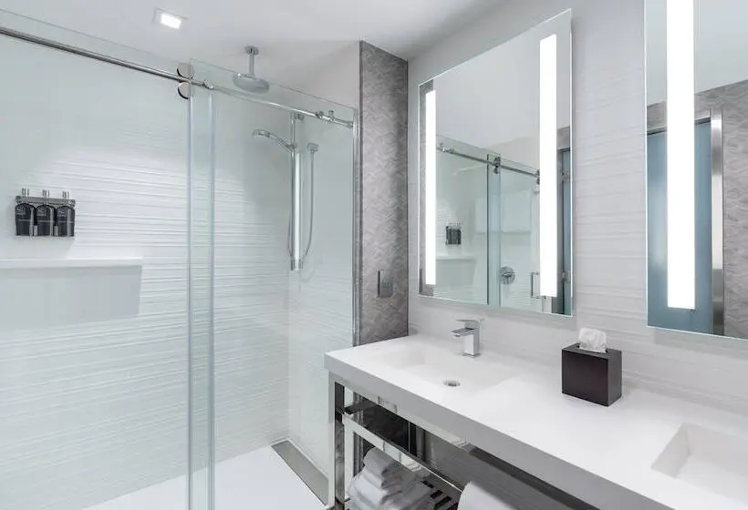 スイート, Ac Hotel By Marriott Portsmouth Downtown/waterfront