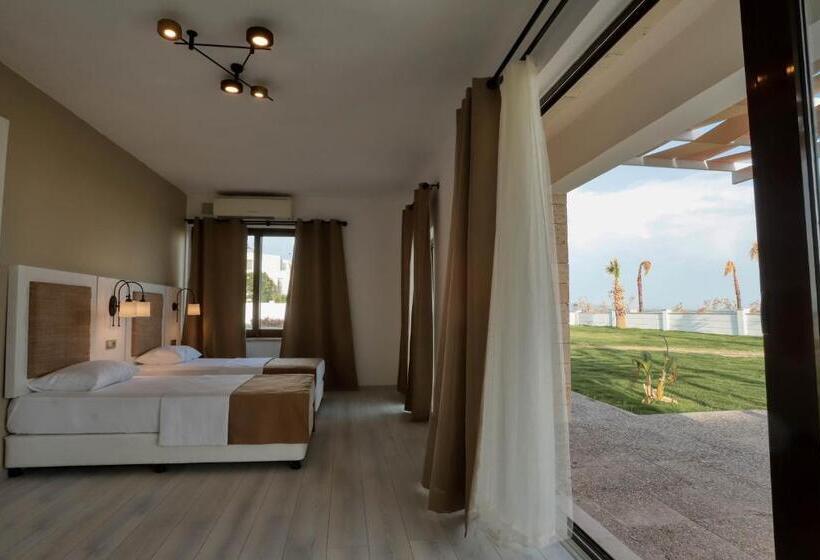 Семейный Номер, Ayvalık Sea Resort