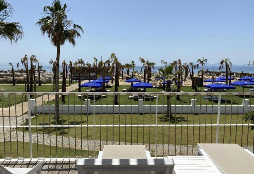 Стандартный Номер Кровать Кинг, Ayvalık Sea Resort