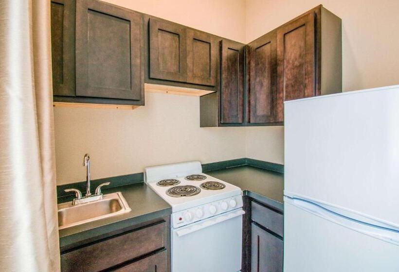 Номер Стандарт Кровать Кинг Адаптированный для Инвалидов, Comfort Inn & Suites Harrisburg  Hershey West