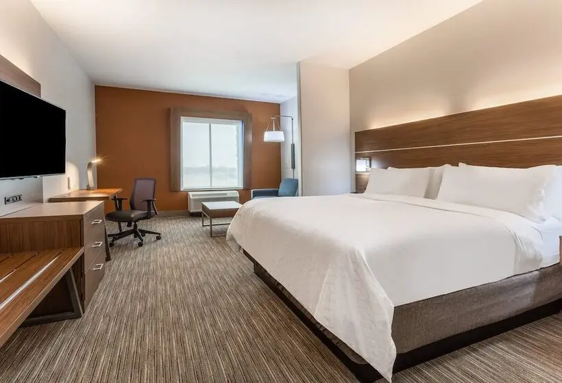 身障者適用スイートルーム, Holiday Inn Express & Suites Kearney, An Ihg