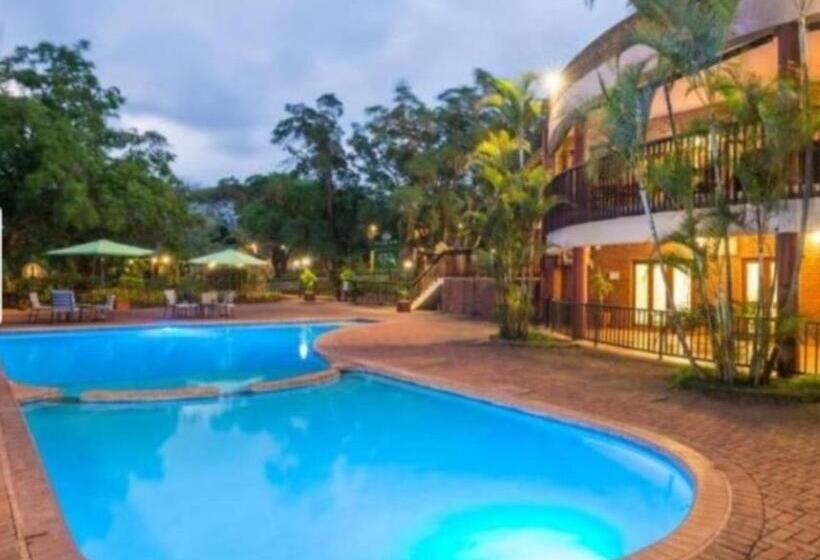 غرفة قياسية مطلّة علي الحديقة, Greenway Woods Resort