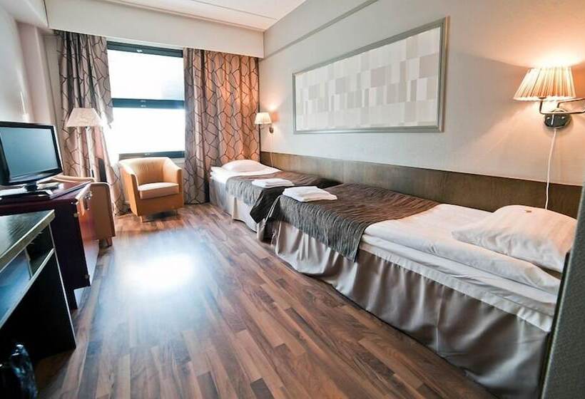 Номер Стандарт, Lapuahovi