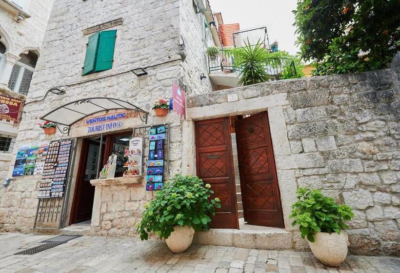 חדר סטנדרט, Apartments And Rooms Jare   In Old Town