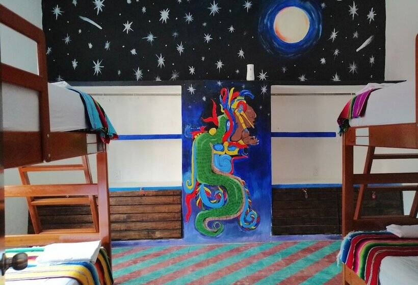 ルームシェアのワンベッド, Hostel Casa Xtakay