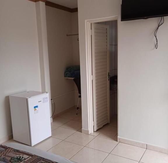 スタンダード４人部屋, Amadeu´s