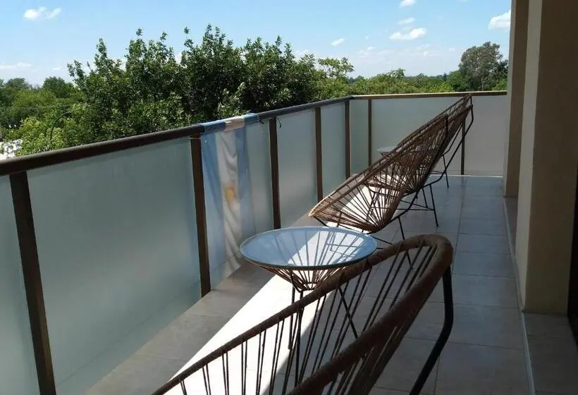 Deluxe Neljän Hengen Huone, Apart Hotel Quijote By Dot Suites
