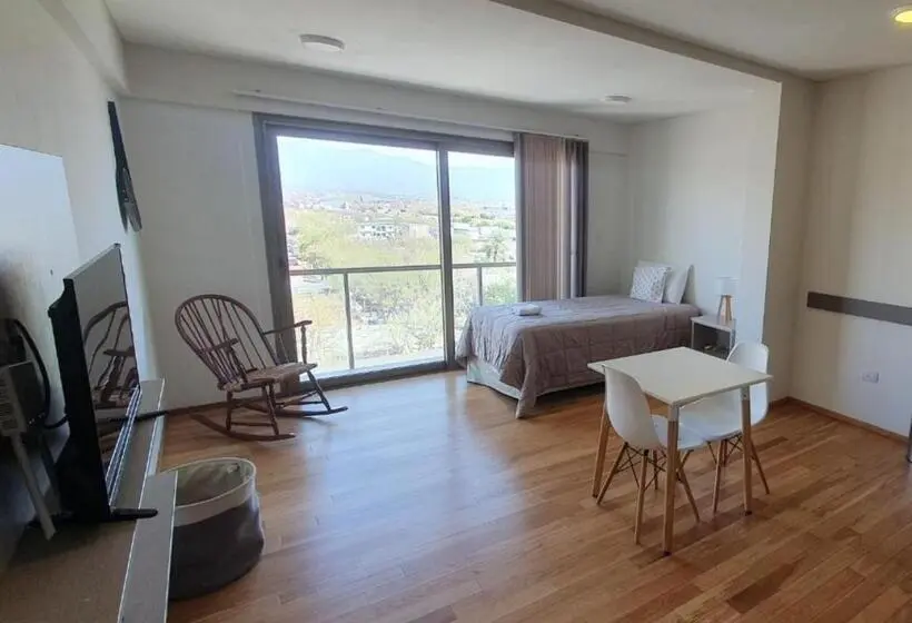 Economy Yhden Hengen Huone, Apart Hotel Quijote By Dot Suites