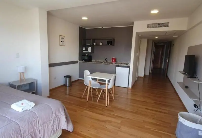 Economy Yhden Hengen Huone, Apart Hotel Quijote By Dot Suites