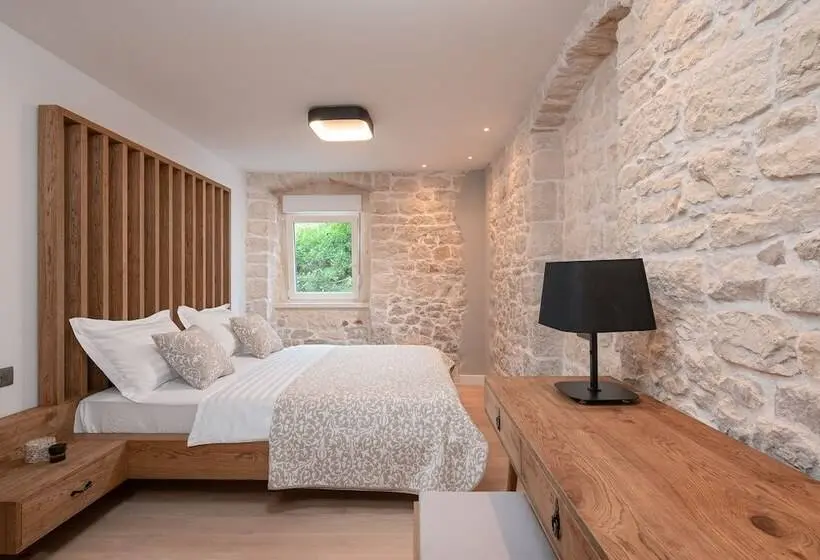 Habitació Estàndard, Villa Basca