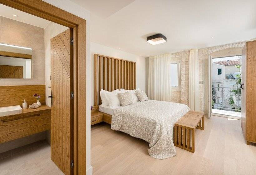 Номер Стандарт с Балконом, Villa Basca