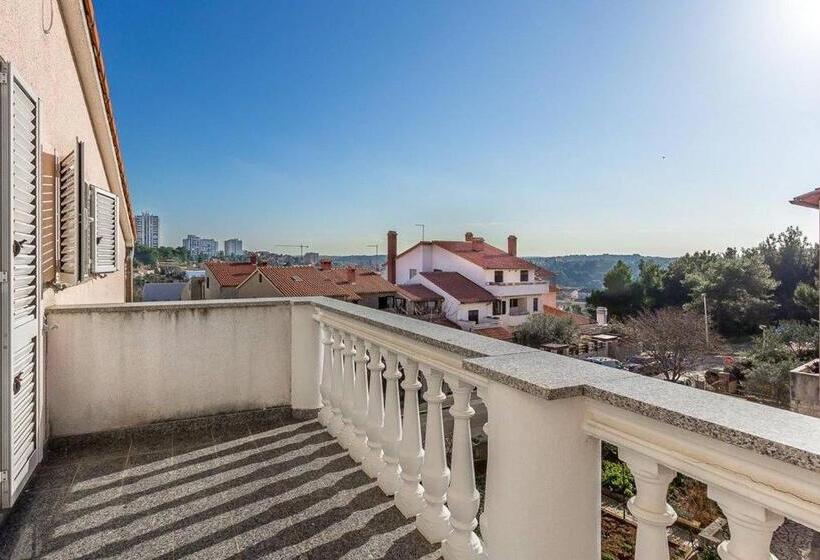 آپارتمان 1 خوابه, Apartments Villa Ori