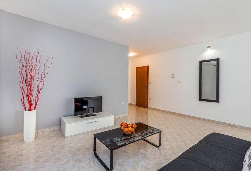 آپارتمان 1 خوابه, Apartments Villa Ori