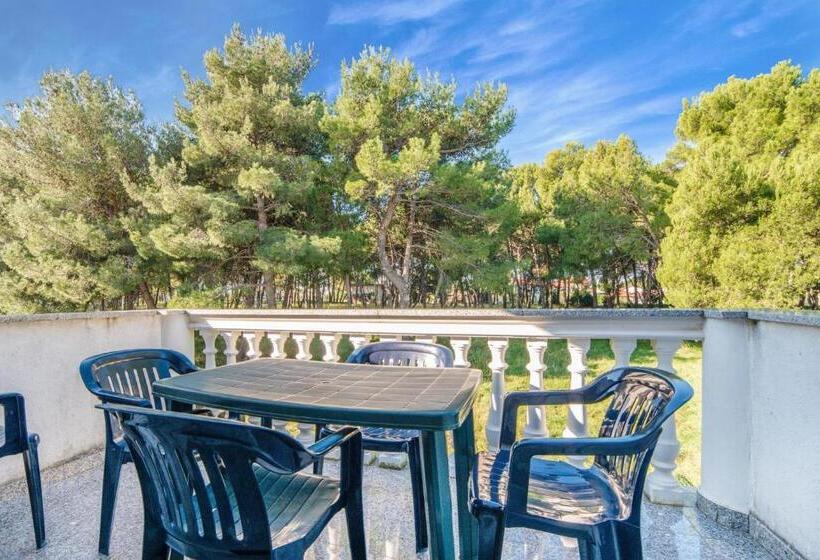 آپارتمان 1 خوابه, Apartments Villa Ori