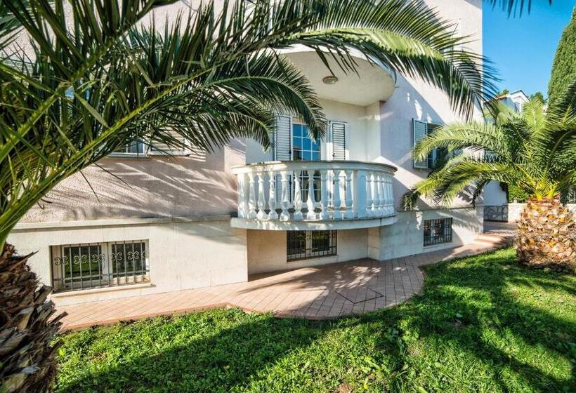 آپارتمان 1 خوابه, Apartments Villa Ori