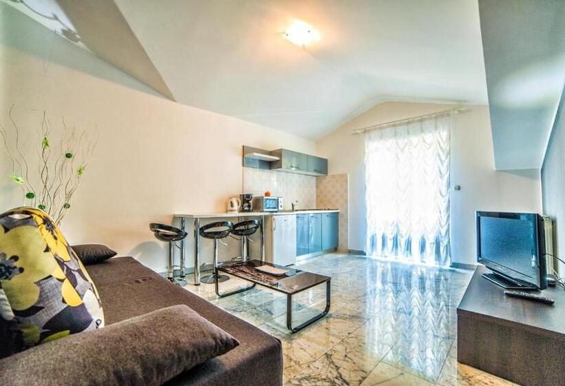 آپارتمان 1 خوابه, Apartments Villa Ori