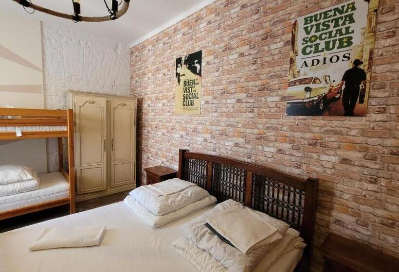 Номер Стандарт, Chmielna 5 Rooms & Apartments