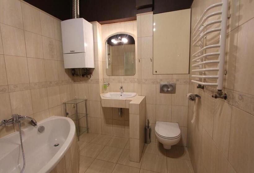 غرفة قياسية, Chmielna 5 Rooms & Apartments