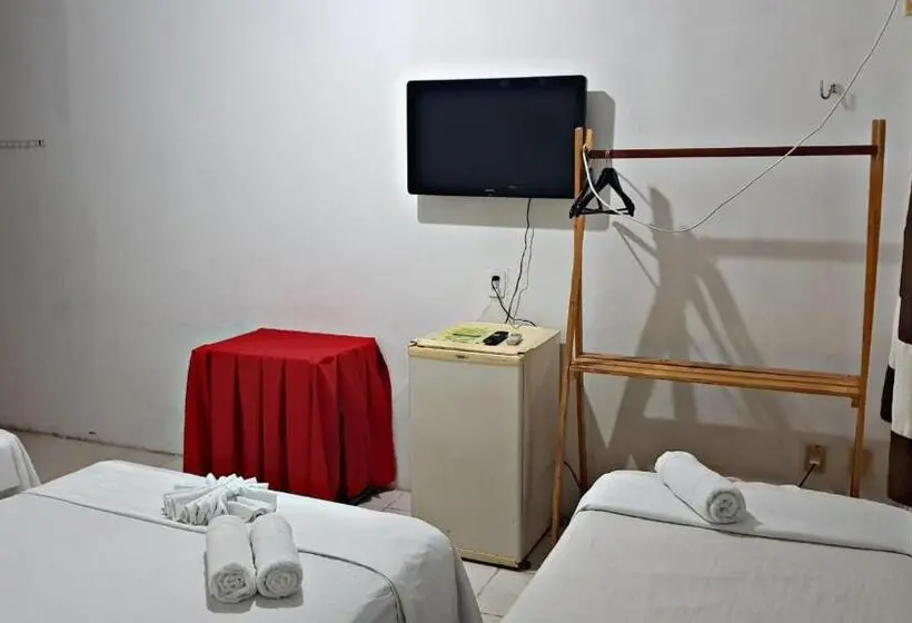 Deluxe Neljän Hengen Huone, Pousada Manaíra Buena Playa