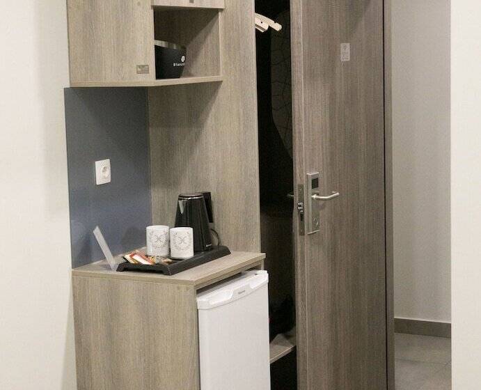 Triple Room Sea View, Hyperion