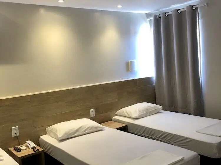 Perhehuone, Mega Aeroporto Hotel Apenas 1 Km De Distância Do Aeroporto De Fortaleza