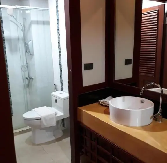 Deluxe-huone King-vuode, Charming Lao