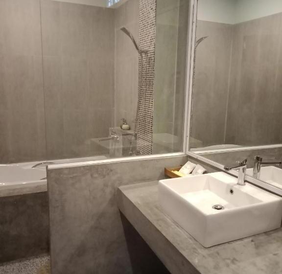 غرفة ديلوكس, Charming Lao