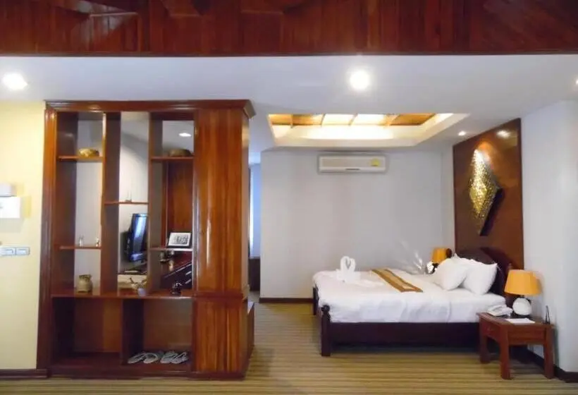 Superior-huone King-vuode, Charming Lao