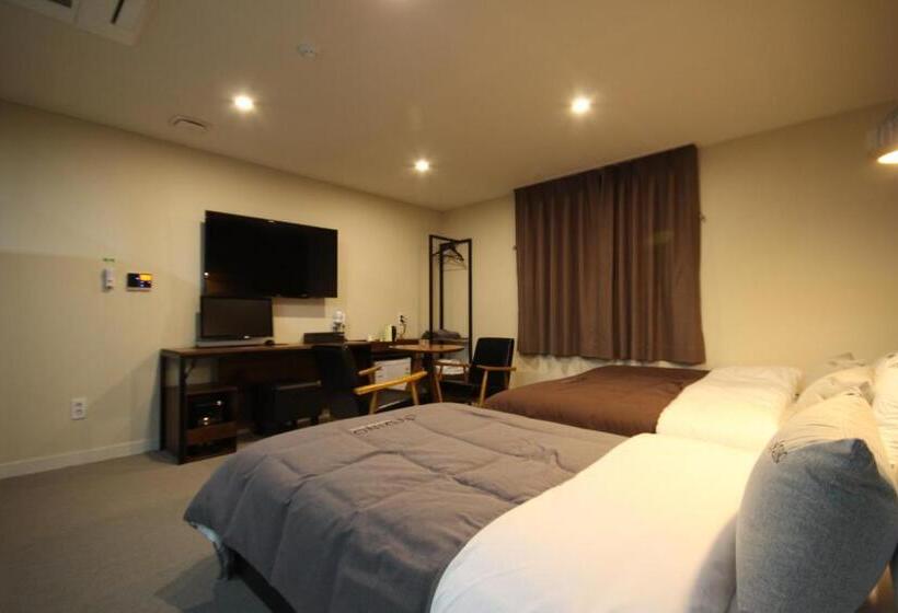 اتاق استاندارد, Busan Station Dino