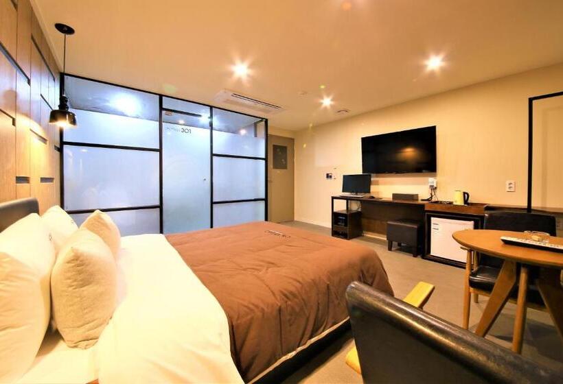 اتاق سوپریور, Busan Station Dino