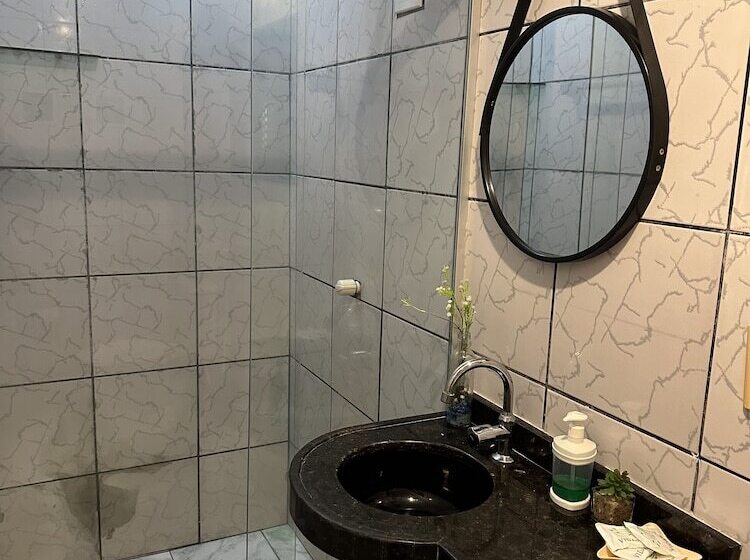 Dört Kişilik Standart Oda, Pousada Isabel Araújo