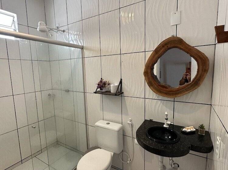 Superior Oda, Pousada Isabel Araújo