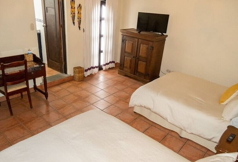 اتاق لوکس, La Villa Serena