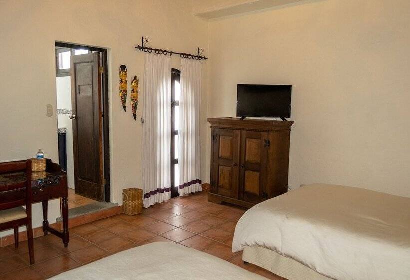 اتاق لوکس, La Villa Serena