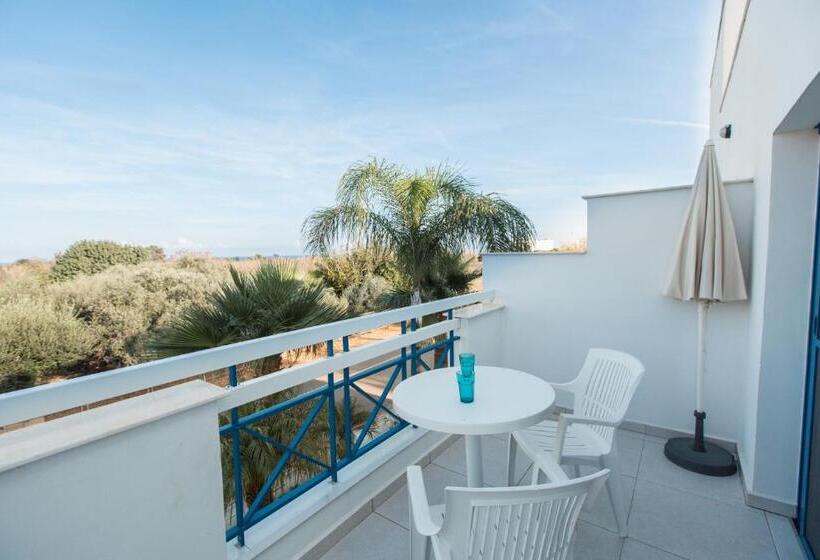 Студия Стандарт, Flouressia Gardens